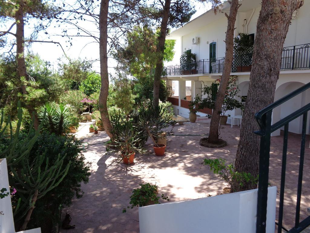 Villa Stasi B&B Santa Maria di Leuca Exterior photo